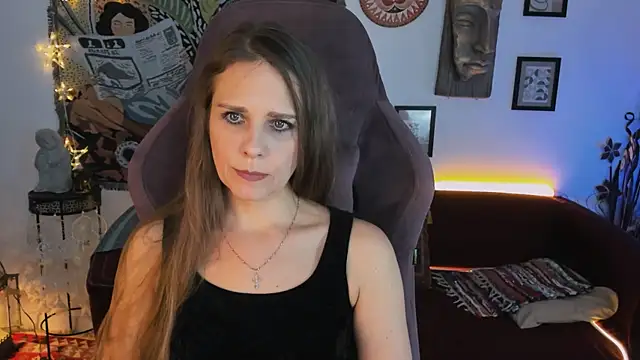 EmiliaBedy online show from 03-16-25, 09:16