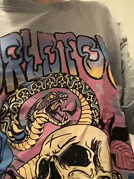 Snapshot of bunnythetailor chatting on 02-20-25, 02:07 bunnythetailor online show from 02-20-25, 02:07