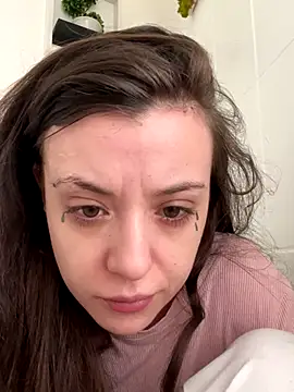 bunnythetailor online show from 11-23-25, 01:33