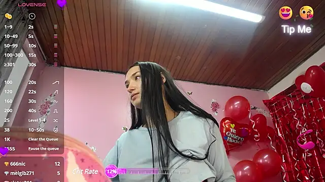 Snapshot of Sofii_cutee chatting on 02-14-25, 12:36 Sofii cutee online show from 02-14-25, 12:36