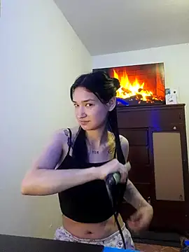 Snapshot of Sofii_cutee chatting on 11-11-25, 10:59 Sofii cutee online show from 11-11-25, 10:59