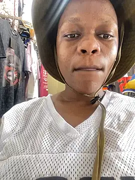 Boneca25 online show from 01-31-25, 07:39