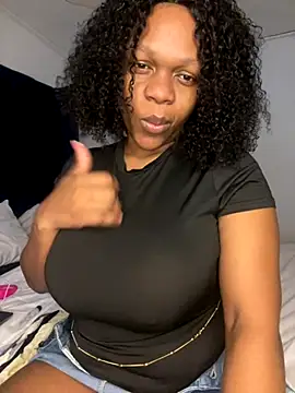 Boneca25 online show from 11-07-25, 05:29