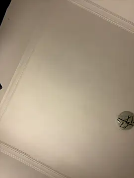 Boneca25 online show from 12-04-25, 04:55