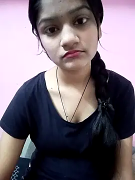 Snapshot of Tanu-00 chatting on 10-02-25, 01:40 Tanu-00 online show from 10-02-25, 01:40