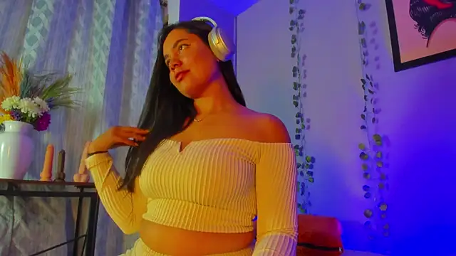 evaa greey online show from 11-28-25, 08:22