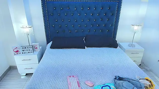 Milu ballmer online show from 09-16-25, 06:53