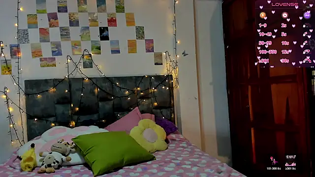 Isangel  online show from 03-22-26, 02:48