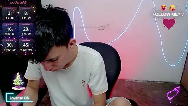 Alexxx lov online show from 12-18-25, 01:06