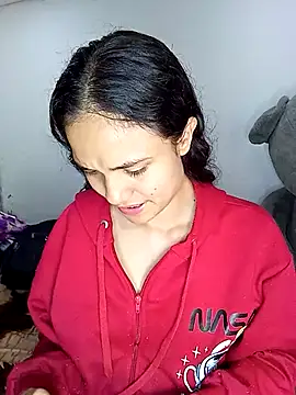 AmbarVanucci online show from 11-26-25, 04:19