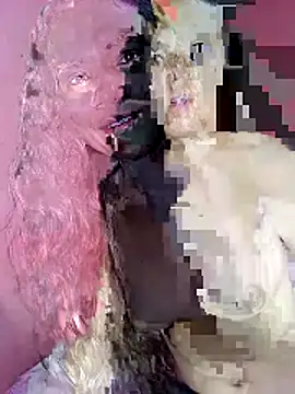 AmbarVanucci online show from 12-19-25, 03:46