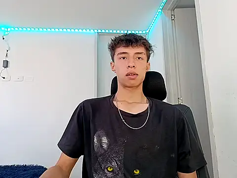 Juanmres online show from 09-30-25, 07:41