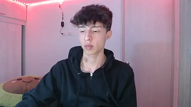 Juanmres online show from 12-16-25, 03:22