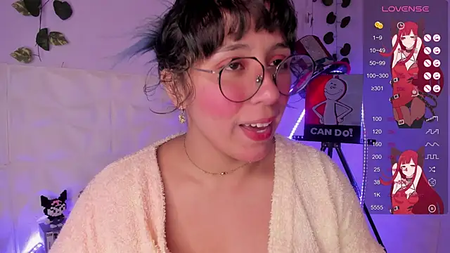 Snapshot of Ludovica6669 chatting on 02-01-25, 09:51 Ludovica6669 online show from 02-01-25, 09:51