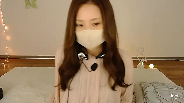 Snapshot of hinano_JP chatting on 10-02-25, 02:07 hinano JP online show from 10-02-25, 02:07