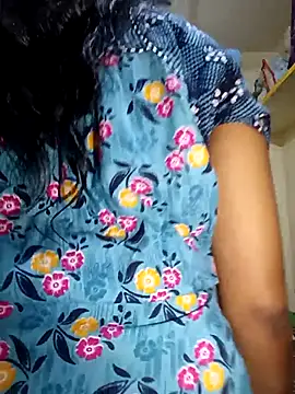 Snapshot of TeluguammayiMahi chatting on 09-09-25, 03:55 TeluguammayiMahi online show from 09-09-25, 03:55