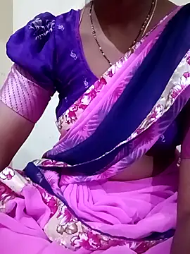 Snapshot of TeluguammayiMahi chatting on 09-11-25, 02:39 TeluguammayiMahi online show from 09-11-25, 02:39