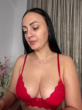 RaisaSalvi online show from 09-18-25, 12:51