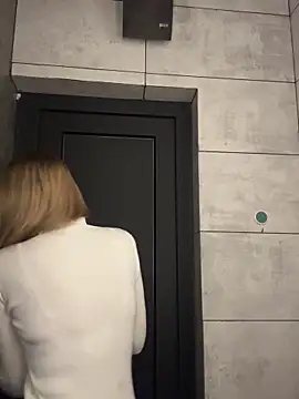 Sweet Pussy2024 online show from 02-11-25, 06:11