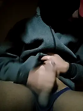 Snapshot of HomeCum chatting on 01-27-25, 01:59 HomeCum online show from 01-27-25, 01:59