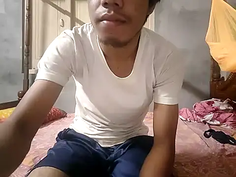 Snapshot of HomeCum chatting on 09-16-25, 07:37 HomeCum online show from 09-16-25, 07:37