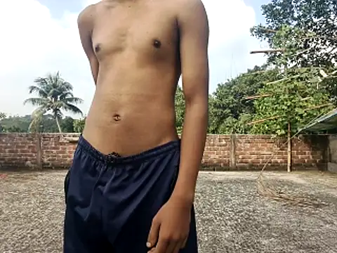 Snapshot of HomeCum chatting on 11-08-25, 02:45 HomeCum online show from 11-08-25, 02:45