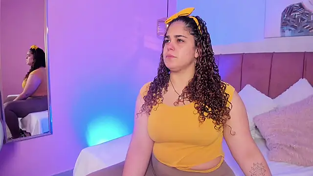 ninna curly online show from 12-22-25, 10:18