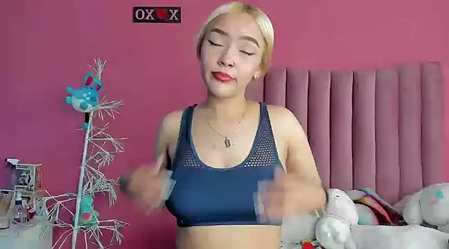 Snapshot of asami_kimi chatting on 02-01-25, 06:40 asami kimi online show from 02-01-25, 06:40