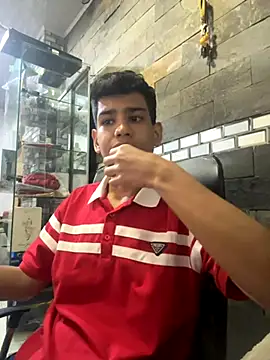 Snapshot of Santiago-Thompson chatting on 10-13-25, 07:25 Santiago-Thompson online show from 10-13-25, 07:25