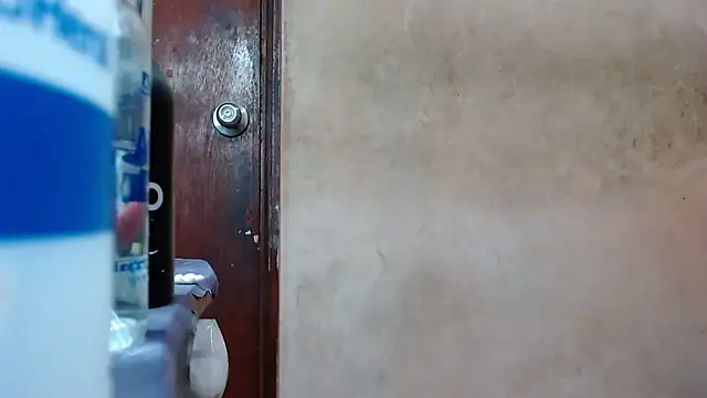 Snapshot of nakedlima chatting on 04-09-26, 06:19 nakedlima online show from 04-09-26, 06:19