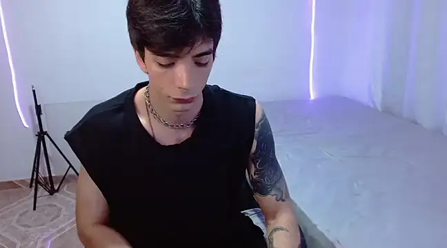 H3ll B0I online show from 03-13-25, 08:00