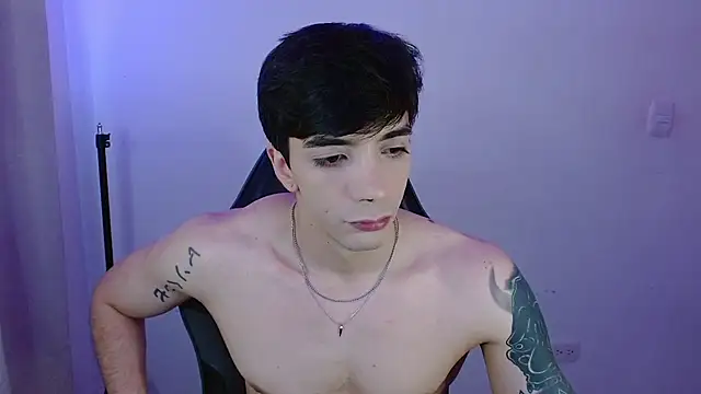 H3ll B0I online show from 03-31-26, 10:10