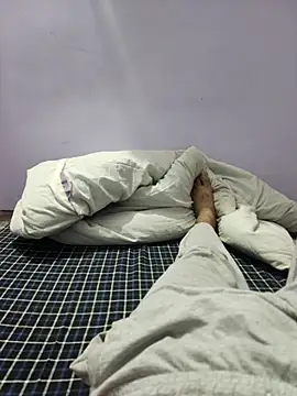 xmanrawan2 online show from 03-10-26, 02:22