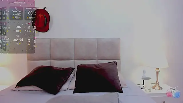 MelodyWinx online show from 02-26-25, 06:43