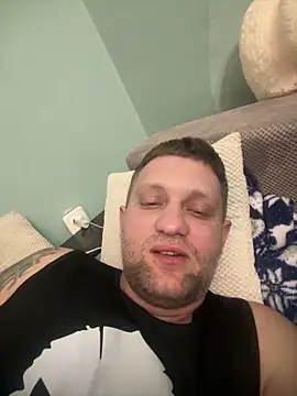 Snapshot of adelin20 chatting on 03-14-26, 07:19 adelin20 online show from 03-14-26, 07:19