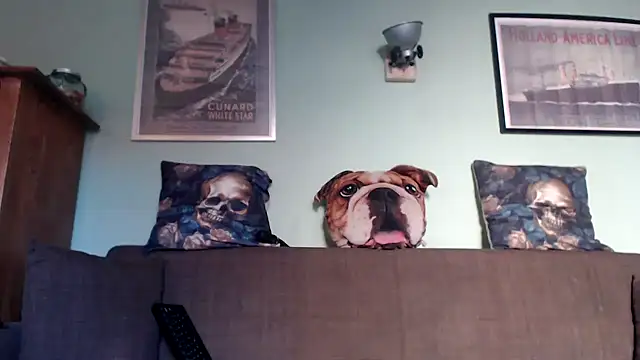 Snapshot of Astrid-Gilbert chatting on 03-20-25, 08:09 Astrid-Gilbert online show from 03-20-25, 08:09