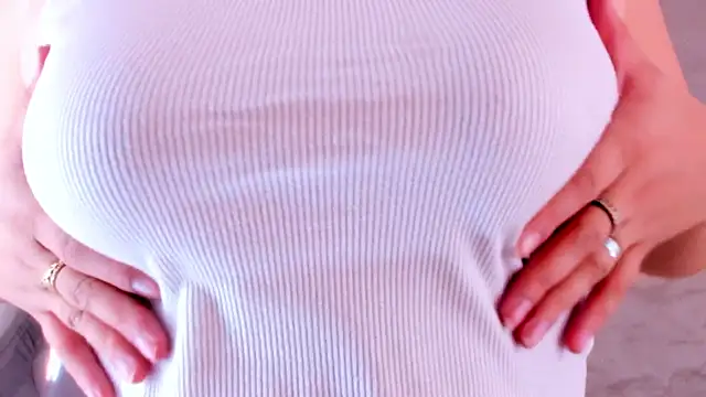 Shanntal  online show from 03-10-26, 07:08