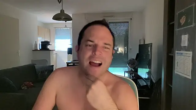 Funnyjul31 online show from 02-05-26, 04:22