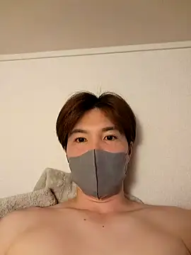 yuukee11111 online show from 02-01-25, 03:41