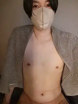 yuukee11111 online show from 07-15-26, 04:56