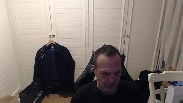 Snapshot of Dimitrios30 chatting on 02-24-26, 10:52 Dimitrios30 online show from 02-24-26, 10:52