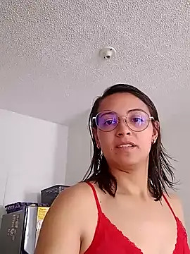 Snapshot of bri_ali chatting on 02-08-25, 03:00 bri ali online show from 02-08-25, 03:00