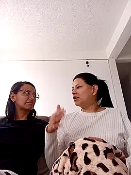 Snapshot of bri_ali chatting on 02-19-25, 04:55 bri ali online show from 02-19-25, 04:55