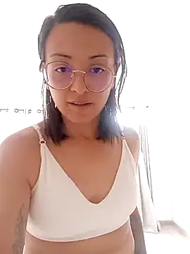 Snapshot of bri_ali chatting on 03-05-25, 02:01 bri ali online show from 03-05-25, 02:01