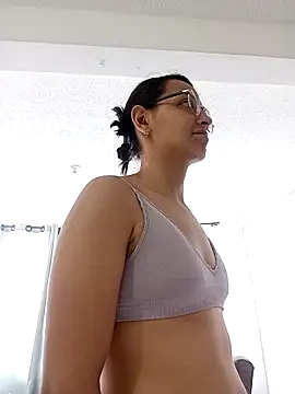 Snapshot of bri_ali chatting on 03-11-25, 08:20 bri ali online show from 03-11-25, 08:20