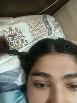 Snapshot of naina78910 chatting on 10-23-25, 10:25 naina78910 online show from 10-23-25, 10:25