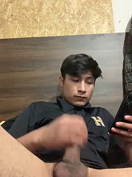 EduardoEspinoza12 online show from 04-21-26, 04:30