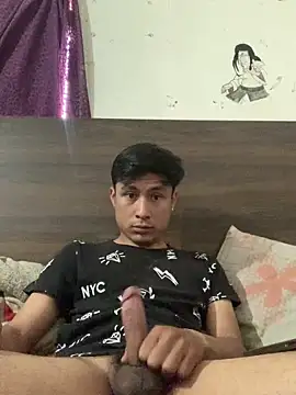 EduardoEspinoza12 online show from 05-20-26, 04:13