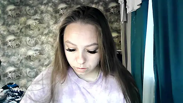 Snapshot of Misssweet_s chatting on 06-03-26, 04:15 Misssweet s online show from 06-03-26, 04:15