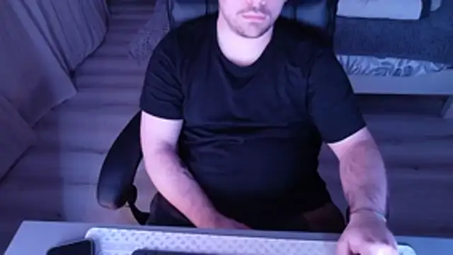 alexx0904 online show from 04-03-26, 07:45